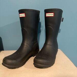 Women’s Black Hunter Boots Short size 9